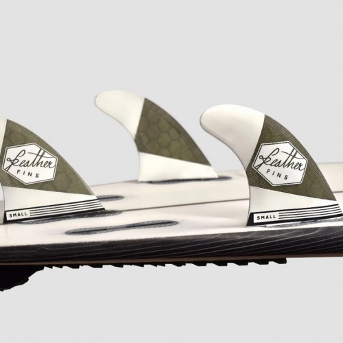 Quilla de surf Feather Fins Ultralight Dual Tab F3 White
